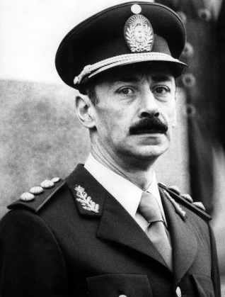 Jorge_Rafael_Videla_1976.PNG