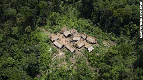 200410131159-01-yanomami-tribe-coronavirus-large-169.jpg