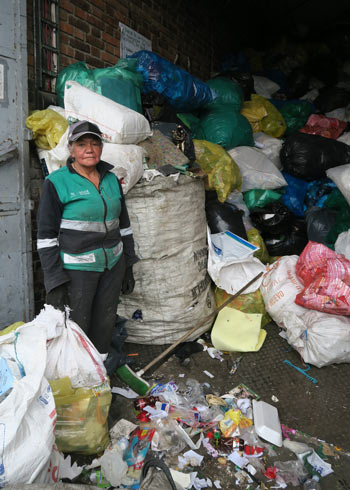 bogota-wastepicker-colombia-1.jpg