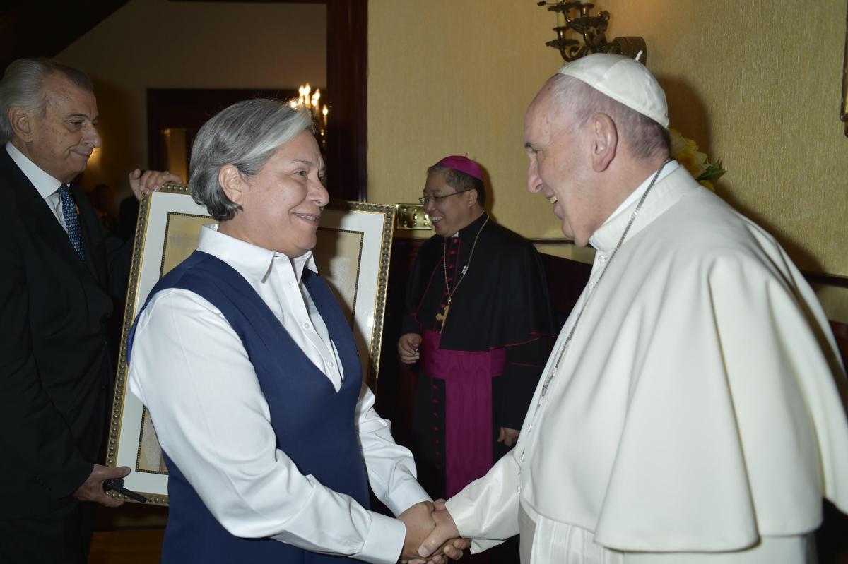 Francis and Hermana Norma of the US. Mexican border.JPG