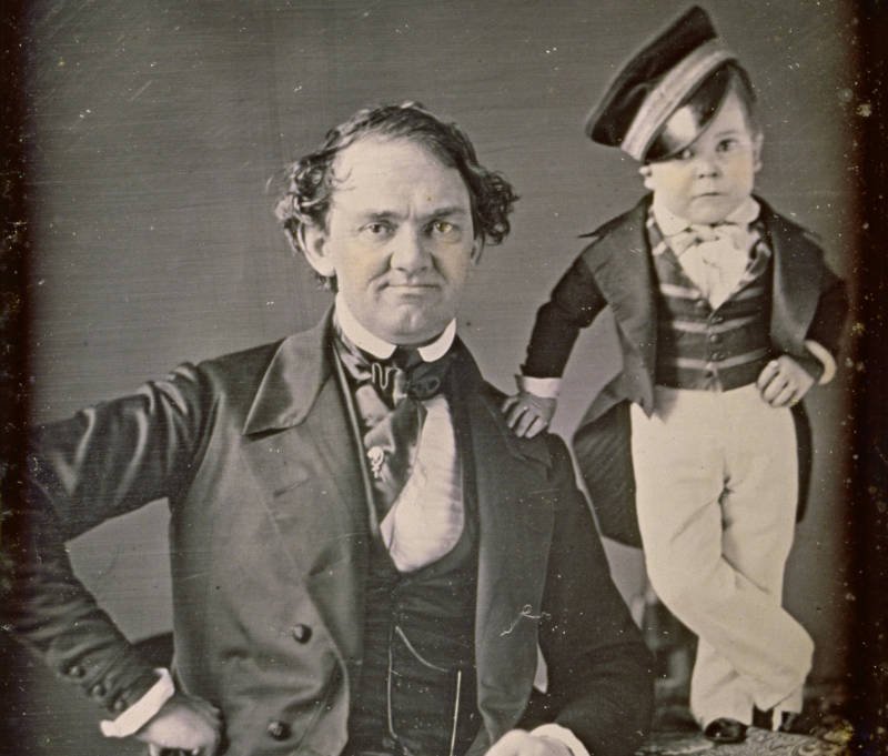 Phineas Taylor Barnum( 1810-1891) with General Tom Thumb(183801883).jpg