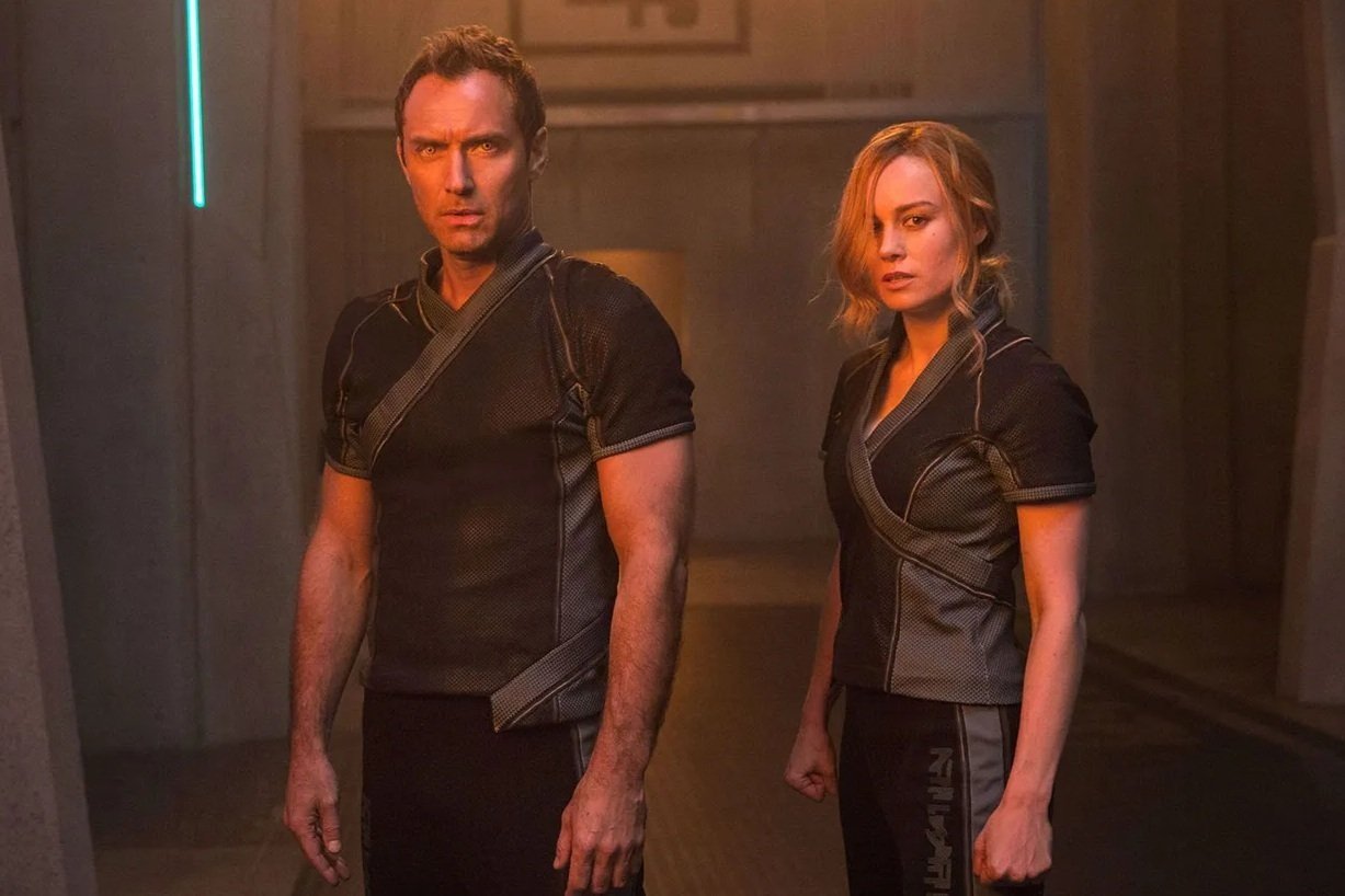 Jude Law & Brie Larson
