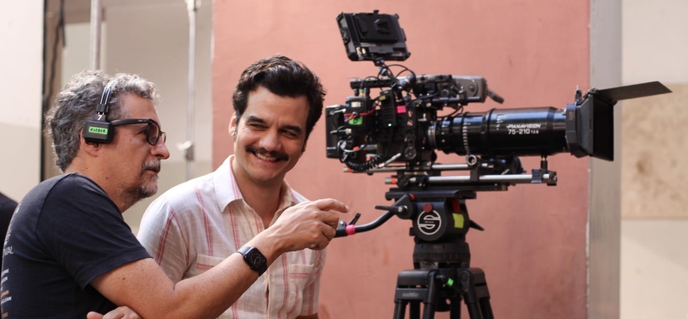 Kleber Mendonça Filho and Wagner Moura during filminf