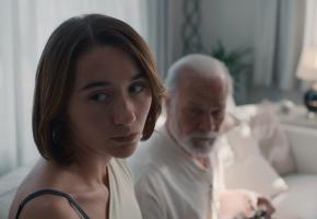 Forastera (2025) Zoe Stein & Lluis Homar