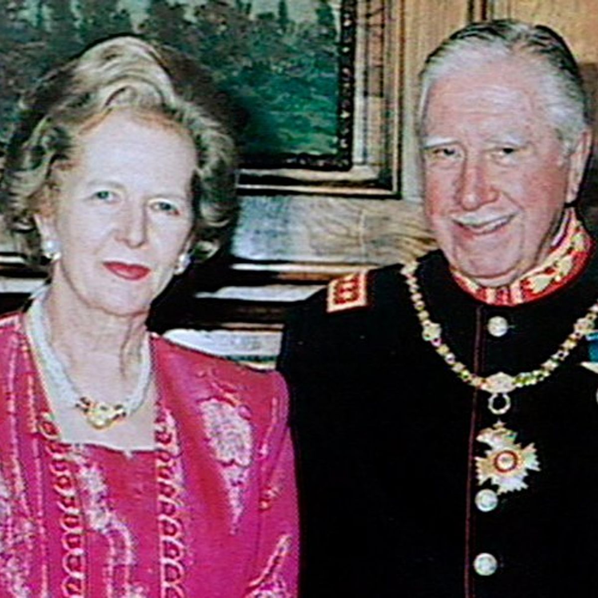 thatcher_pinochet.jpg